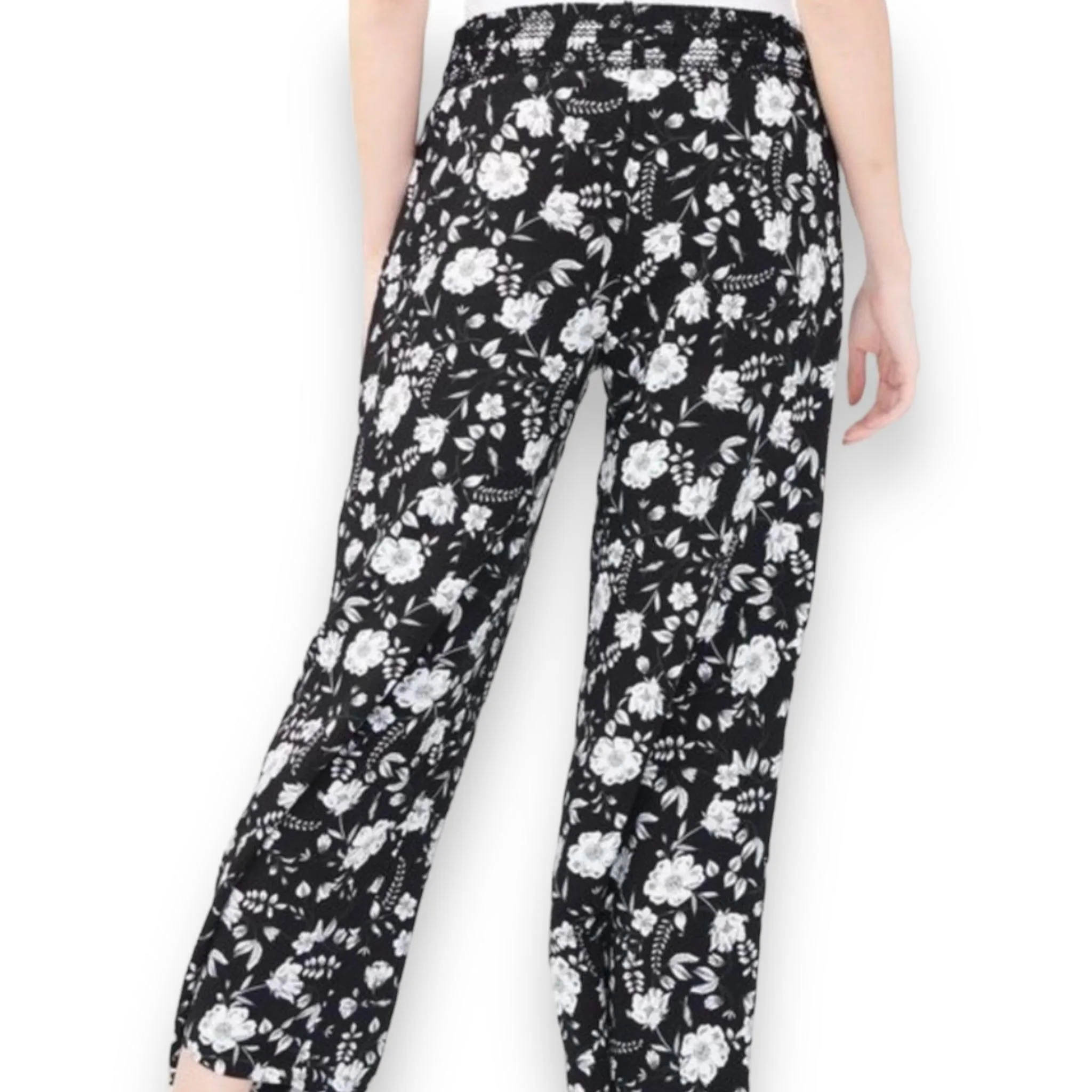 Black Floral Capri Pants for Women