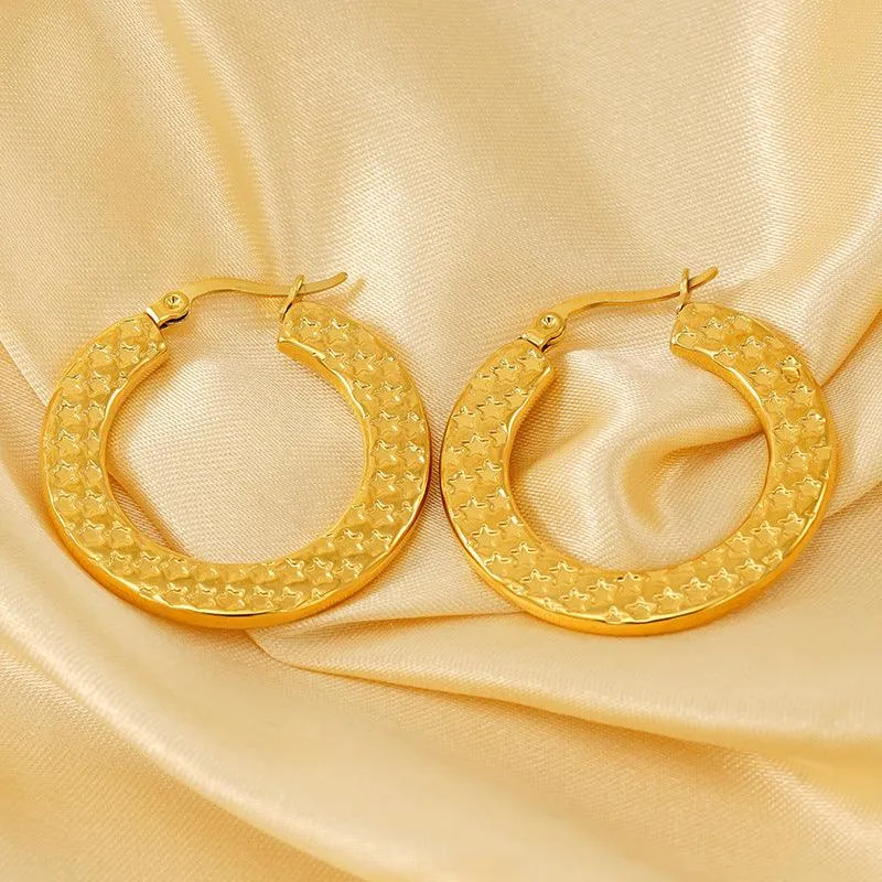 Elegant Star-Patterned Gold Hoop Earrings – Statement Accessory for Every Occasion