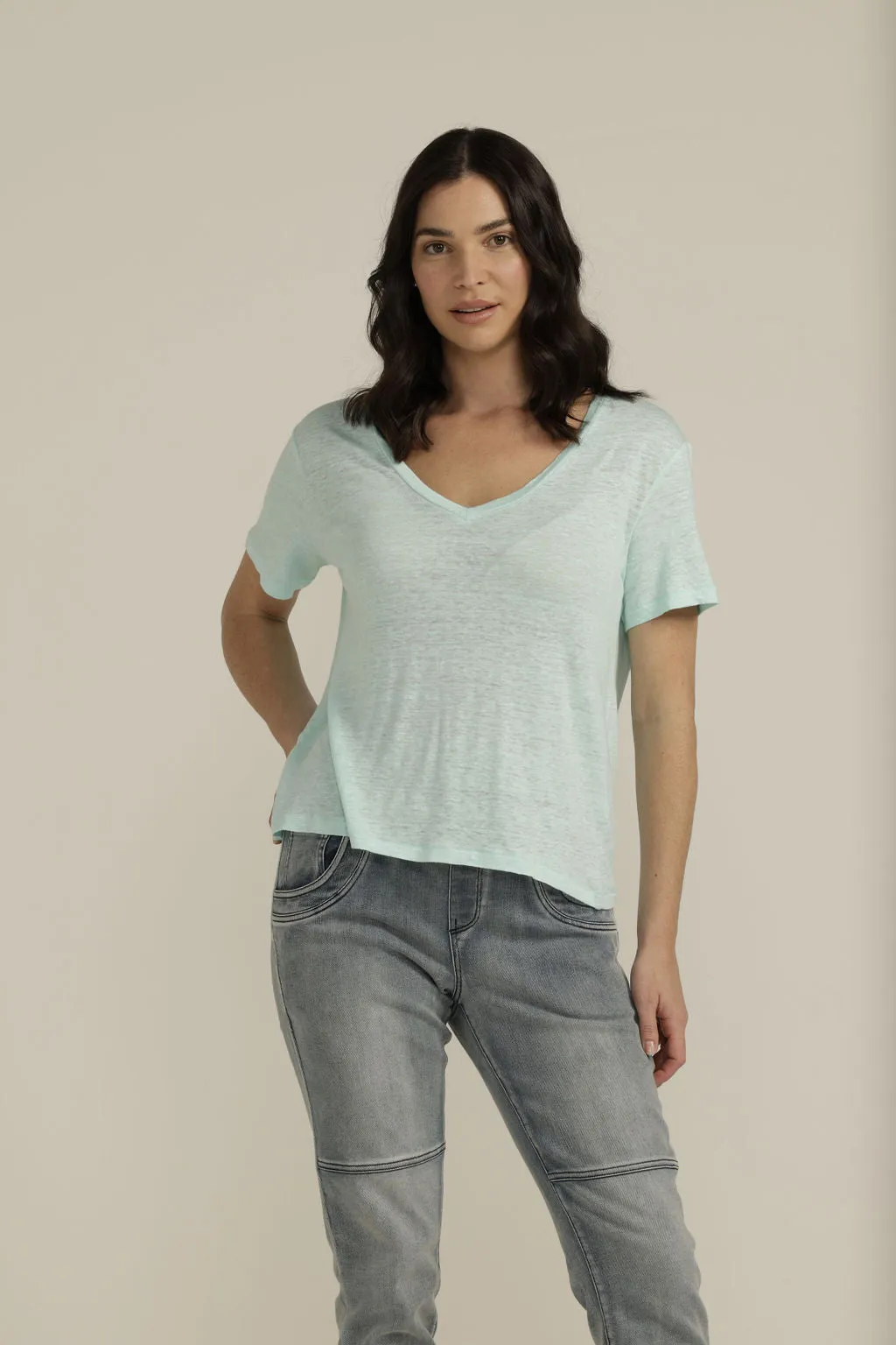 Linen V Neck Tee Aqua