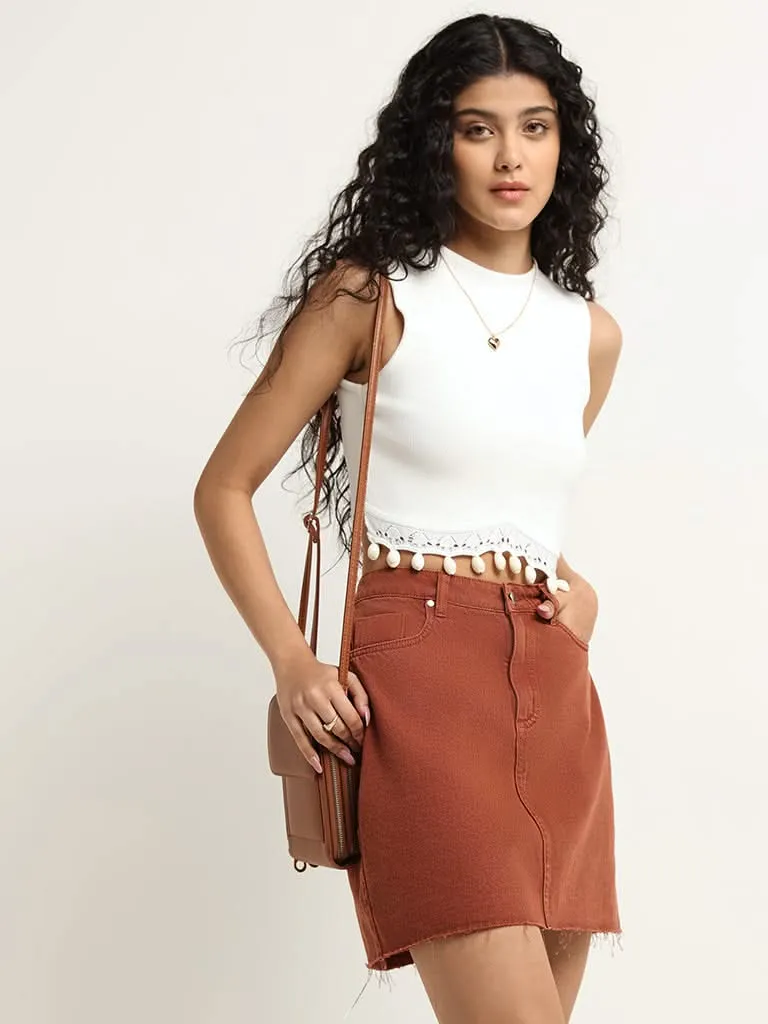 Nuon White Cowry Trim Crop Top